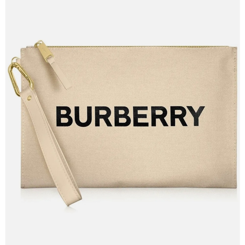 ✨ Burberry Wristlet Pouch Zippered Case with carry Handle✨